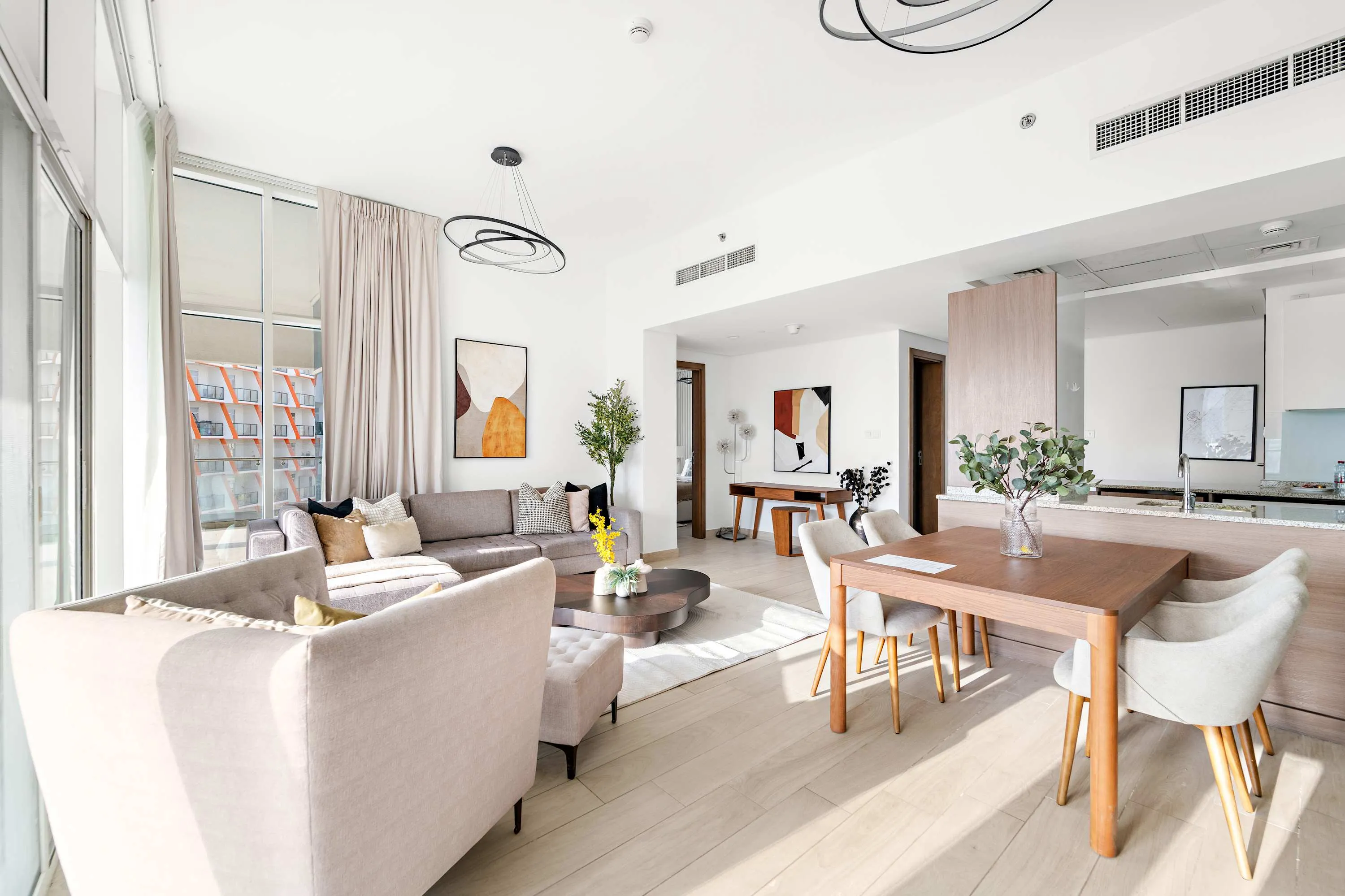 Upscale Dubai Studio With Dedicated Home Office In Al Jaddaf For Remote Work #5