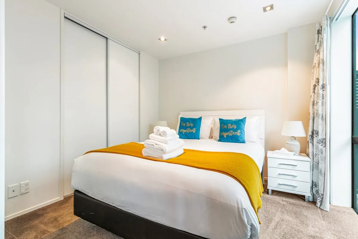 Distinctive Intimate One-bed Flat In Auckland -- Dedicated Home Office And Patio #2