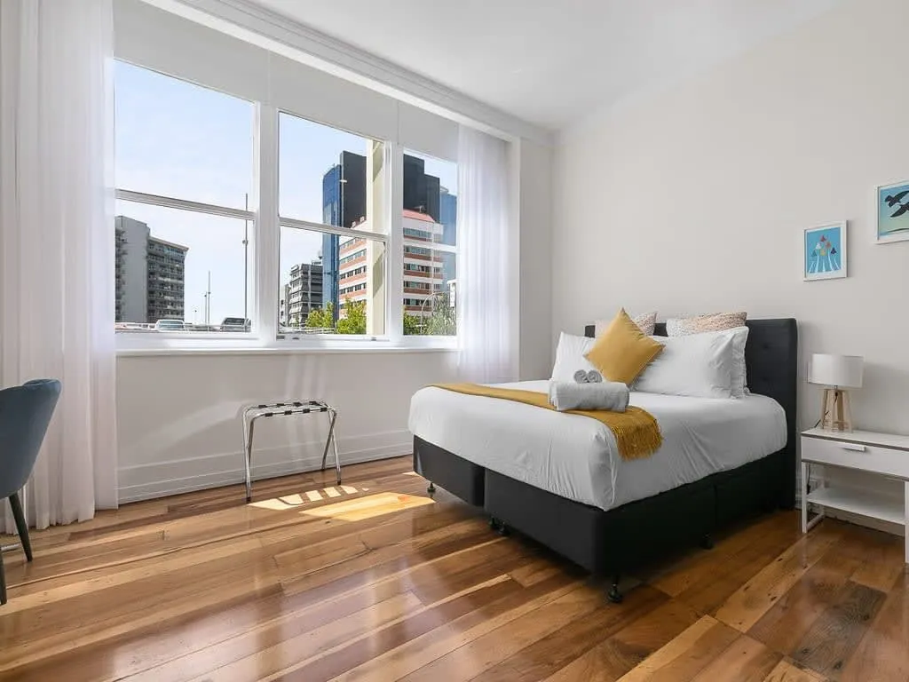 Cozy 1br Trendy Flat - Dedicated Workspace & Fast Wi-fi Near Sky Tower, Auckland