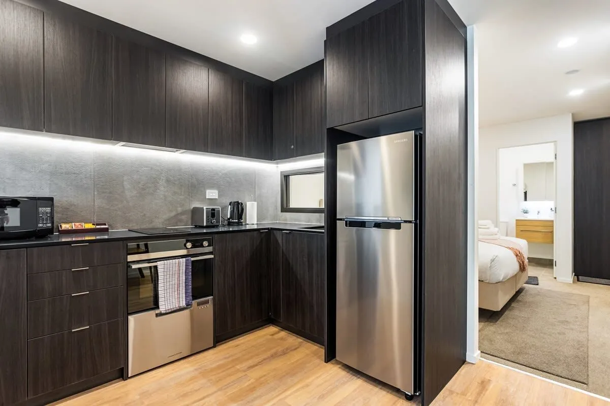 Chic Compact 1br Flat In Auckland - Dedicated Home Office & Fast Wi-fi #4