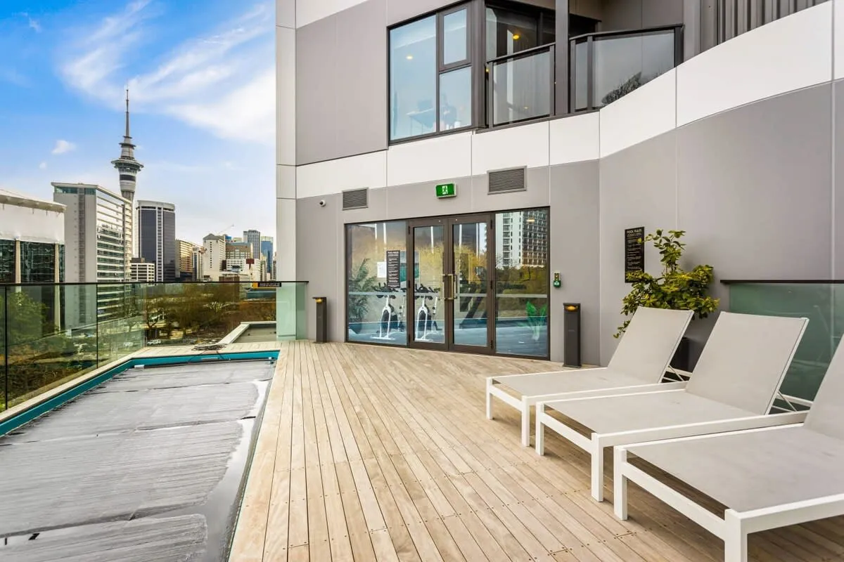 Chic Compact 1br Flat In Auckland - Dedicated Home Office & Fast Wi-fi #3