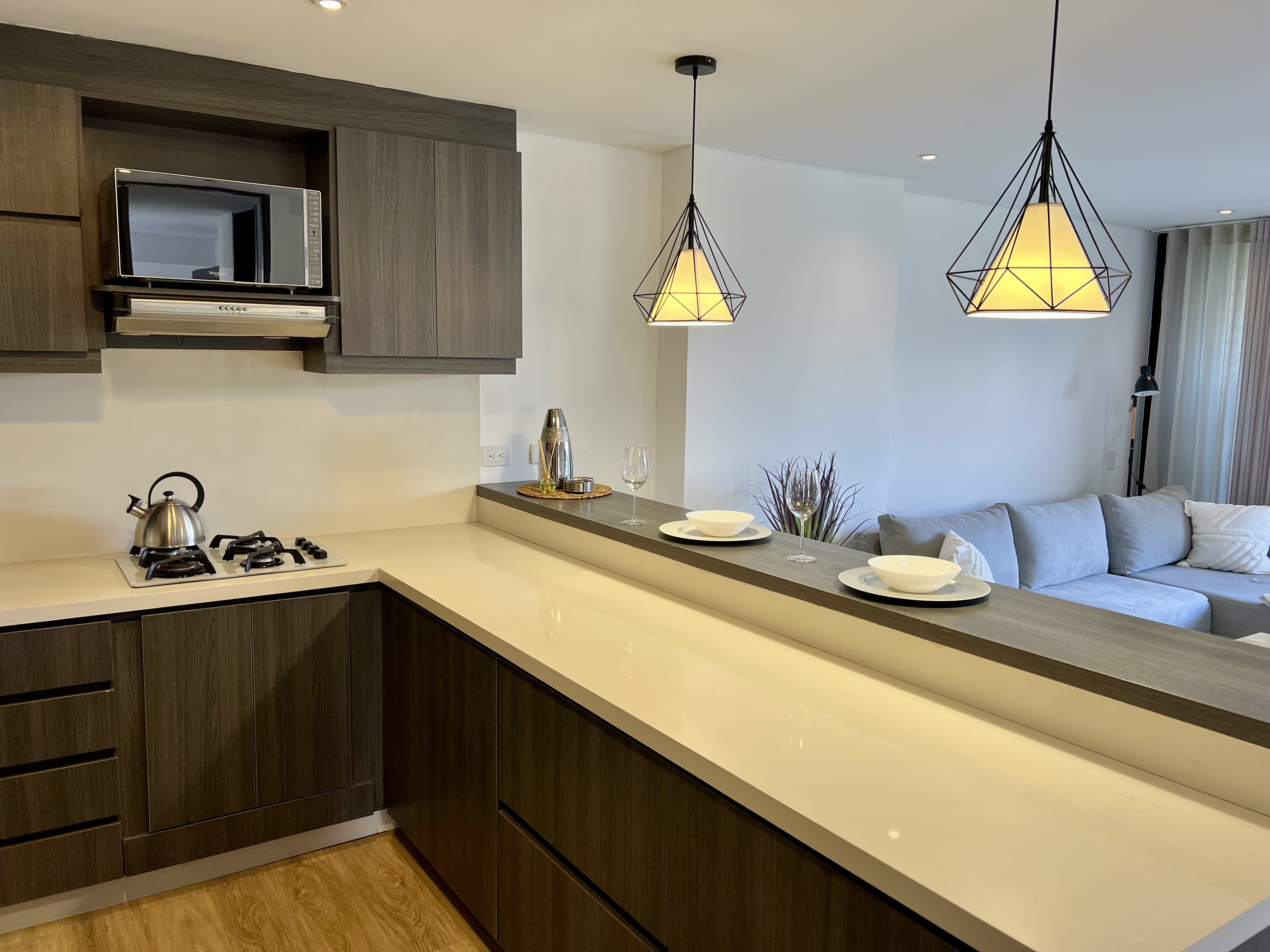 Elegant 2br Executive Flat In El Poblado, Medellin - Spacious Work-from-home Base #4