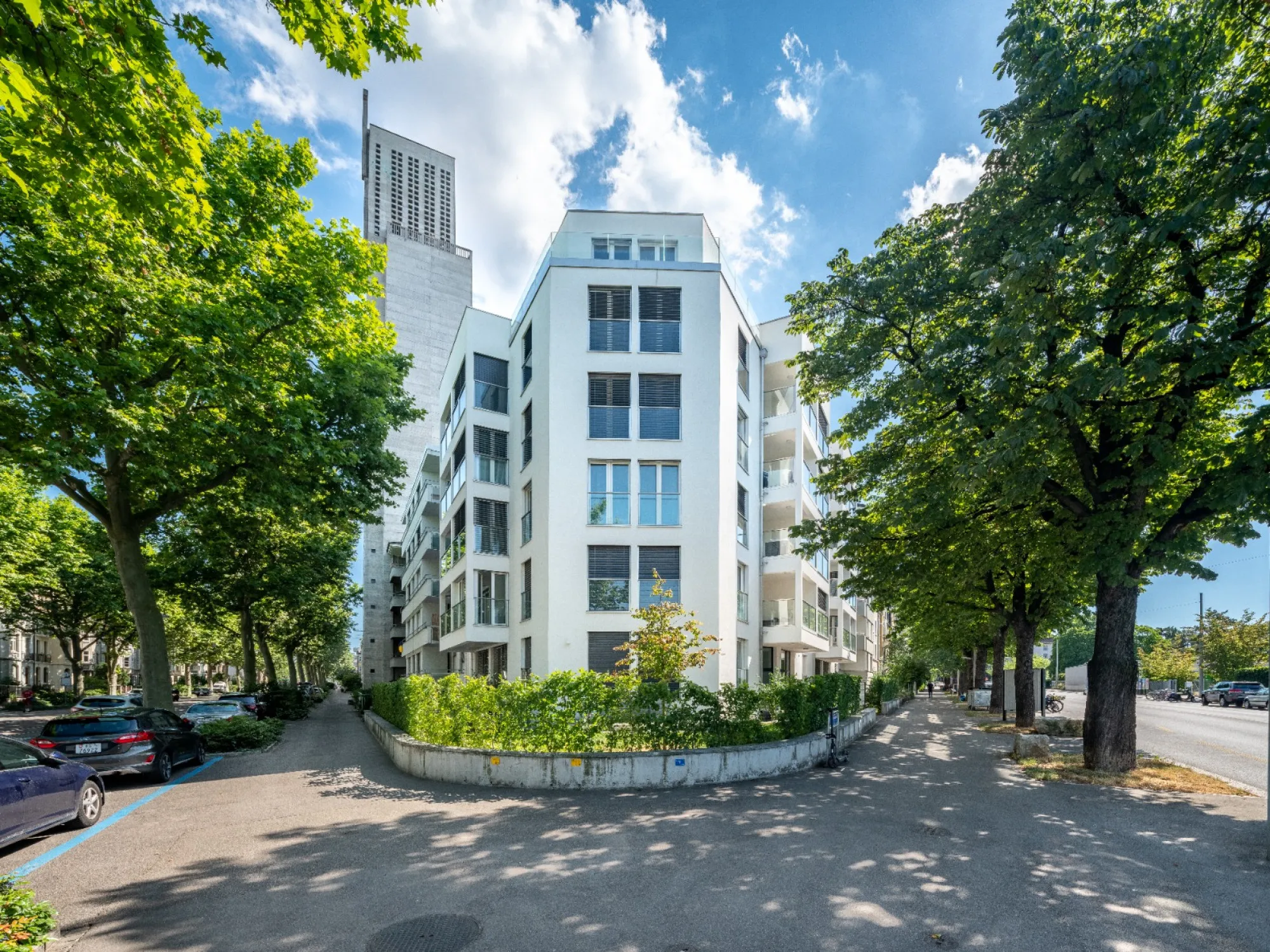 Premium 44m2 Flat With Home Office Setup, 10 Min From Station #2