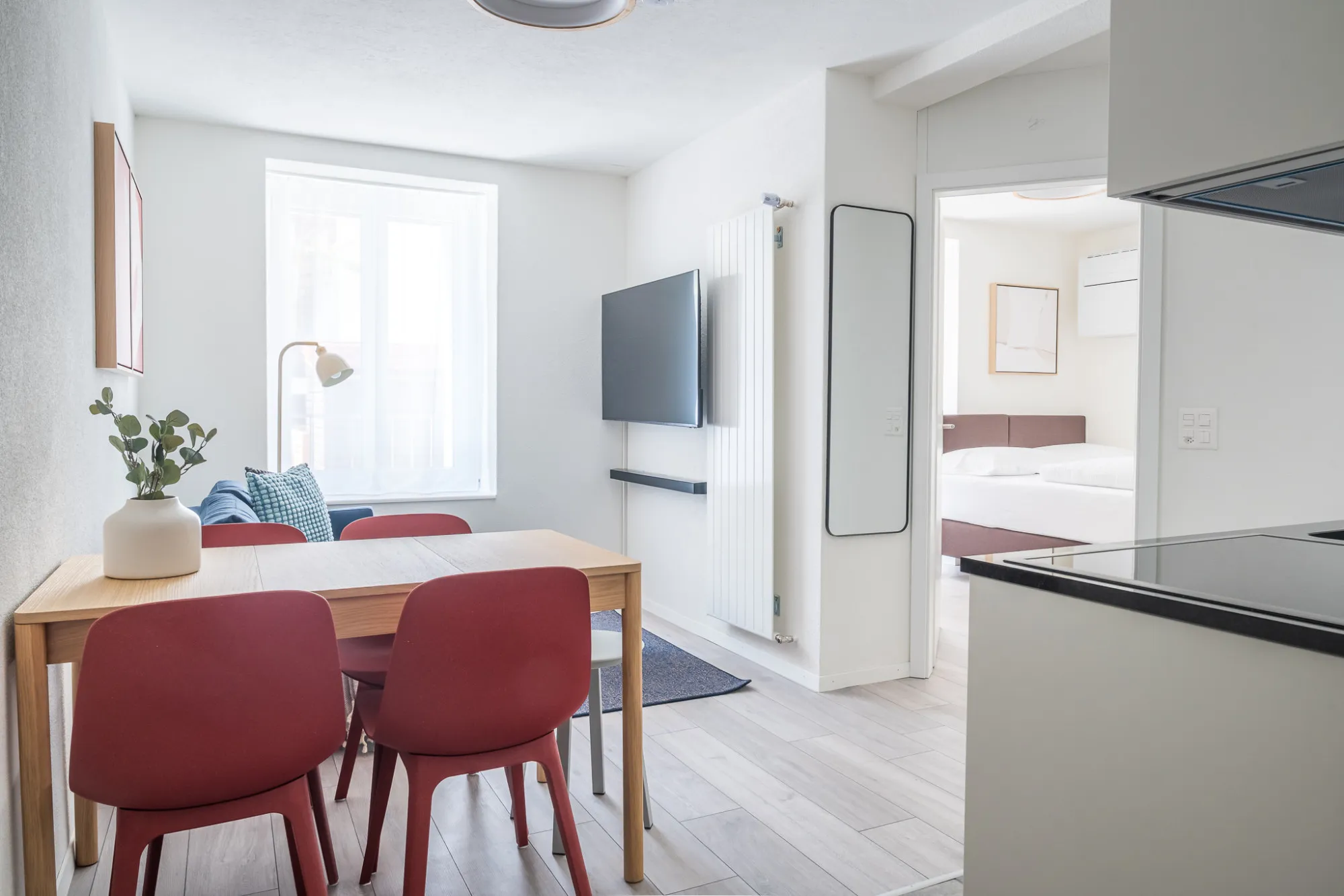 Modern Zurich Flat With Home Office Setup, 2 Min From Main Station #2