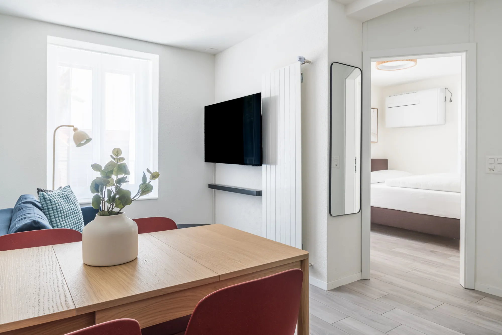 Modern Zurich Flat With Home Office Setup, 2 Min From Main Station #4