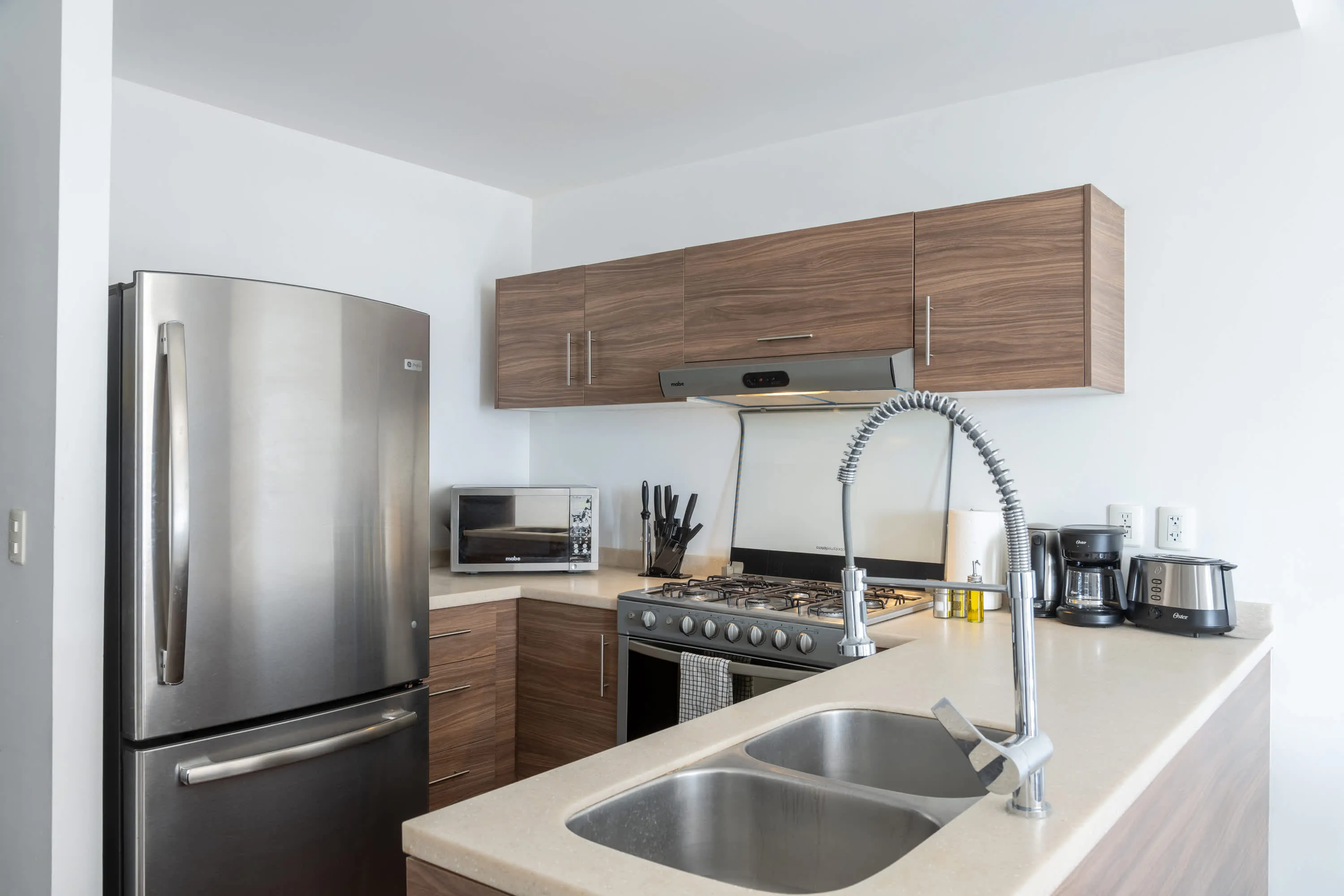 Wfh In Style: Chic Spacious 2br Monterrey Flat With Pool, Gym & Mountain Views #3