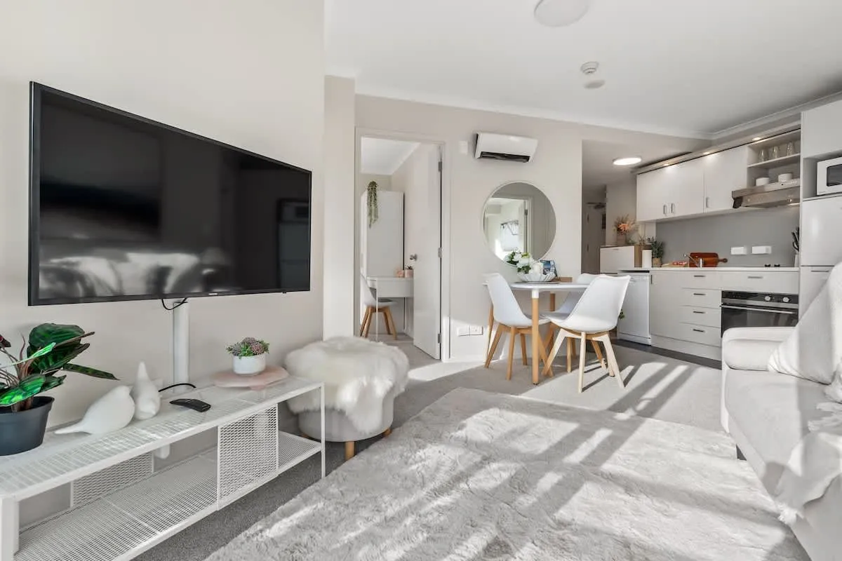 Modern Auckland Flat - Efficient 3br, Fast Wi-fi & Dedicated Home Office #2