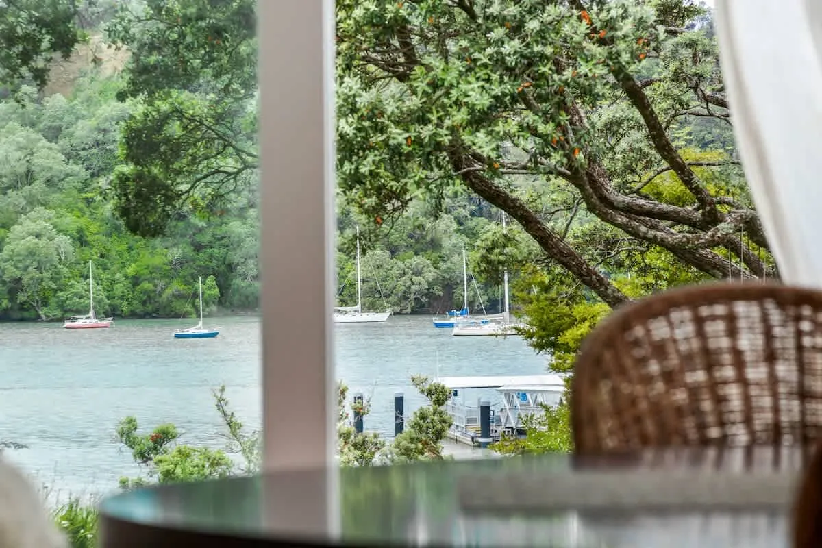 Auckland Designer 4br Flat -- Cozy, Work-from-home Ready With Bay Views & Ferry Access #4