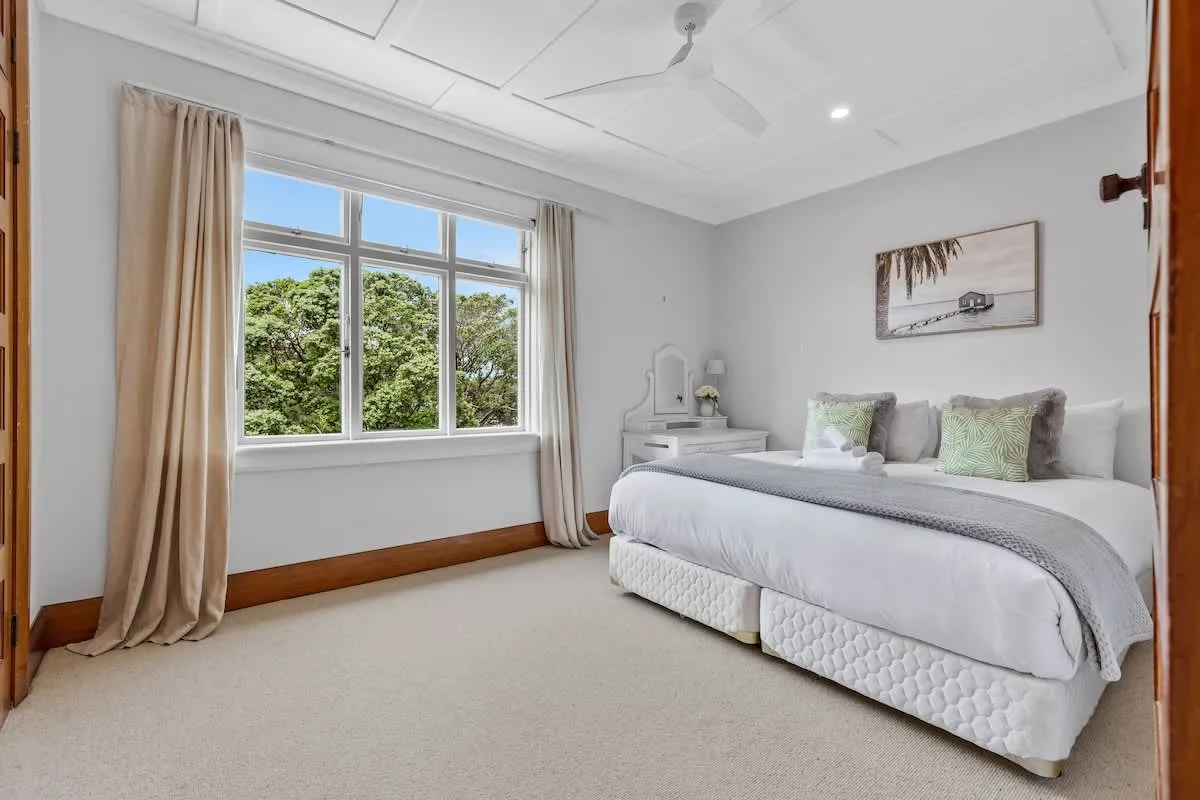 Auckland Designer 4br Flat -- Cozy, Work-from-home Ready With Bay Views & Ferry Access #5