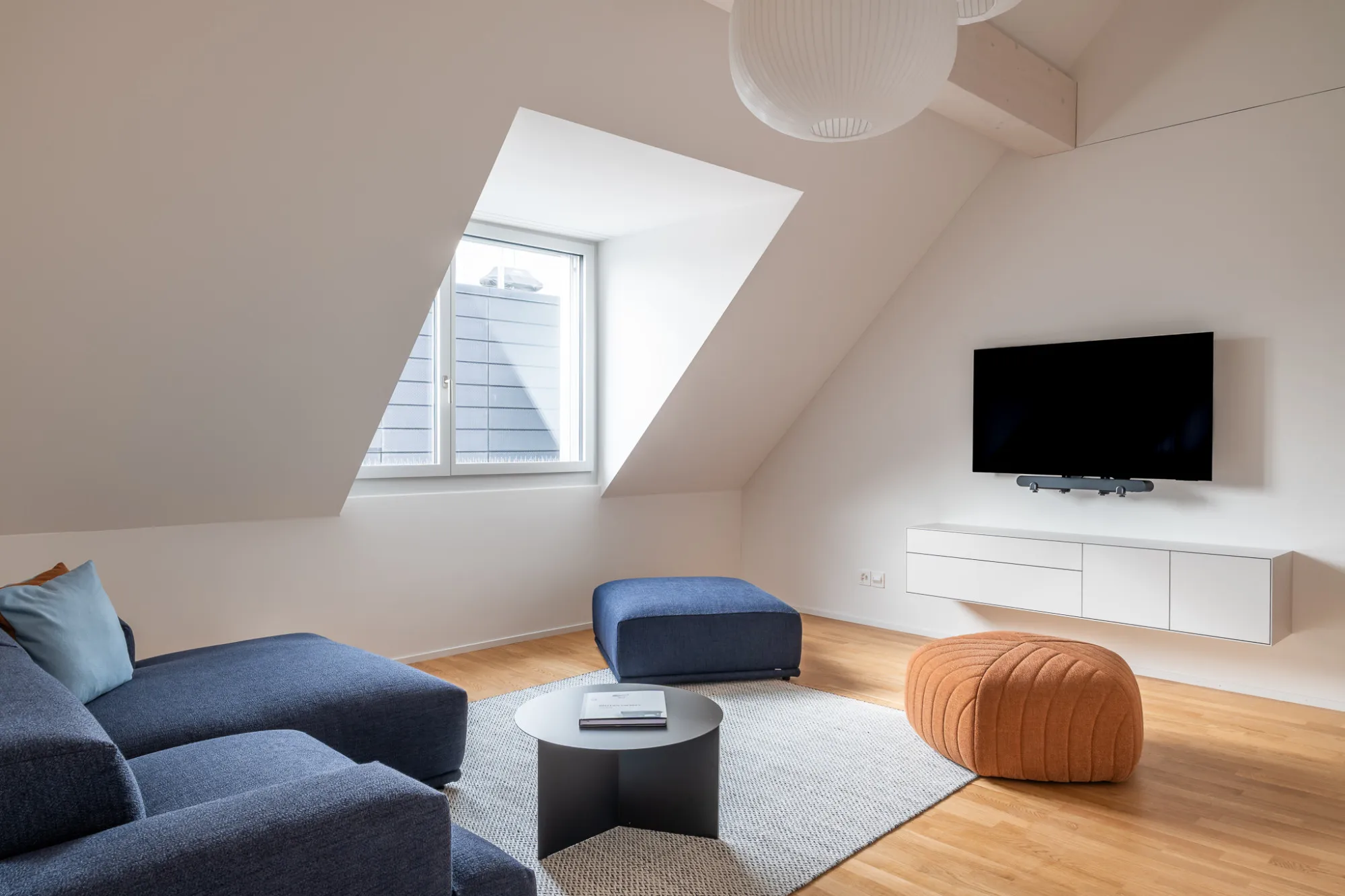 Airy 105m2 Zurich Flat With Rooftop For Work-from-home Stays #5
