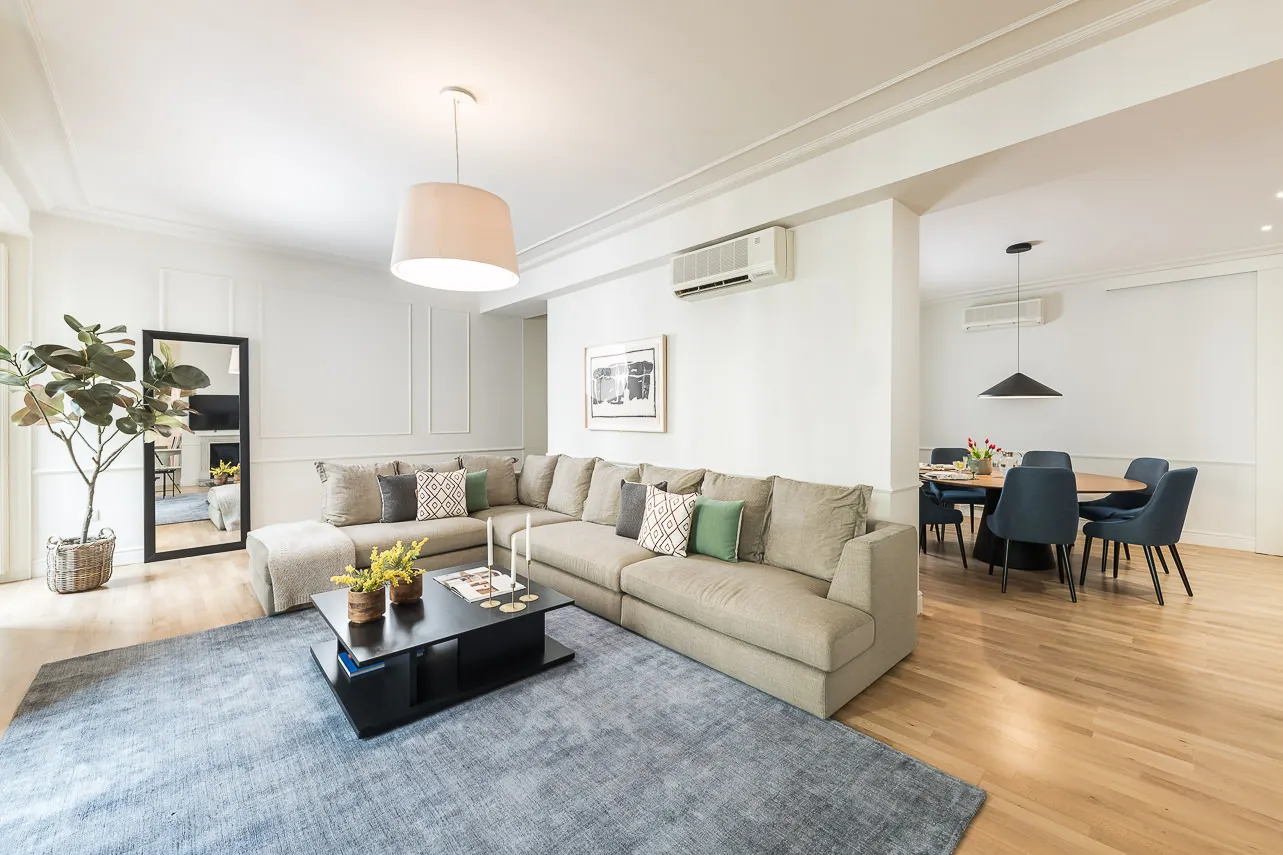 Luxury Madrid Penthouse With Expansive Living And Dedicated Home Office Space #2