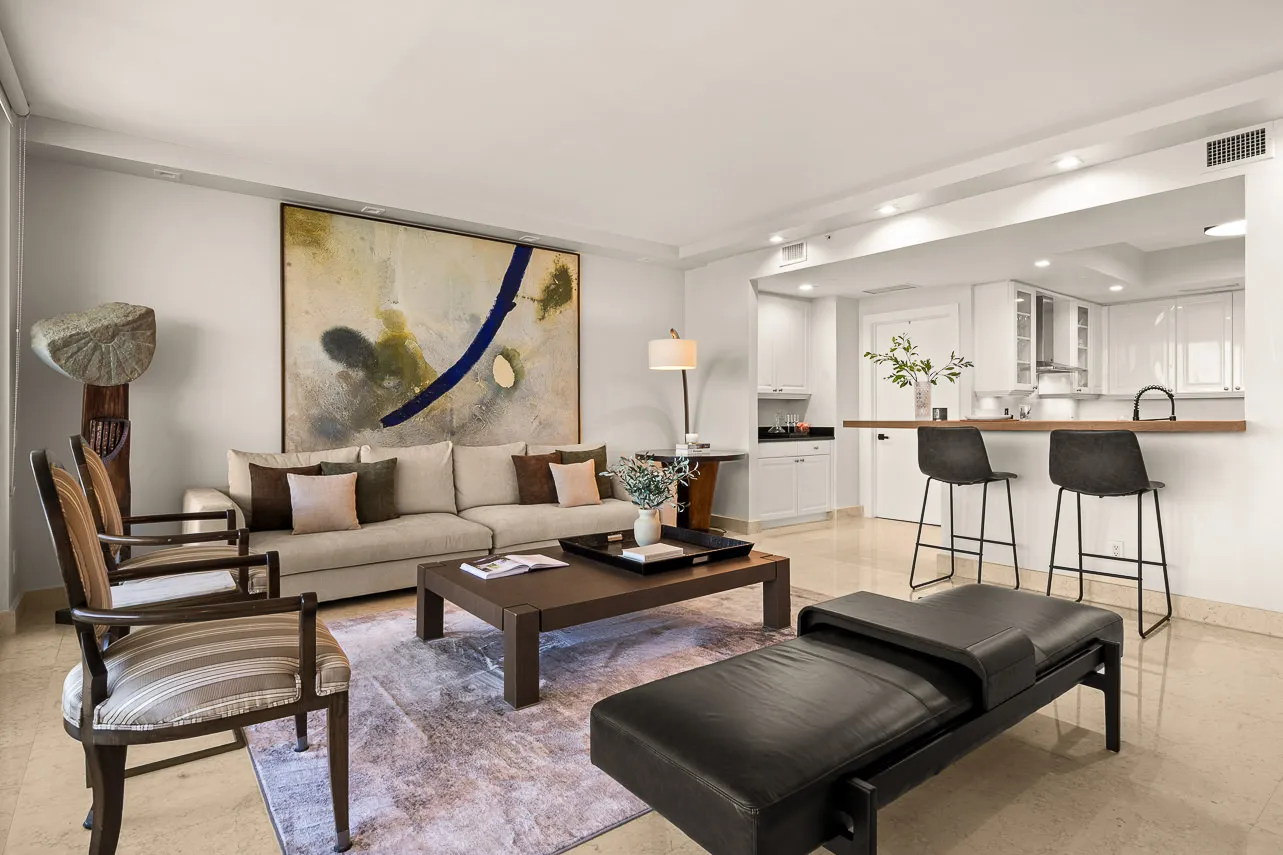 Charming Miami Apartment With Dedicated Home Office For Remote Work Success #4