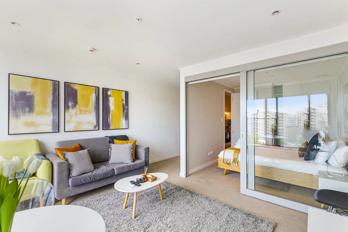 Elegant Compact 1br Flat In Auckland Cbd - Work-ready Desk, Fast Wifi