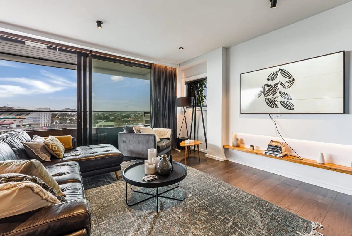 Charming Contemporary Flat In Auckland: 3br, Dedicated Home Office & Long-stay Friendly
