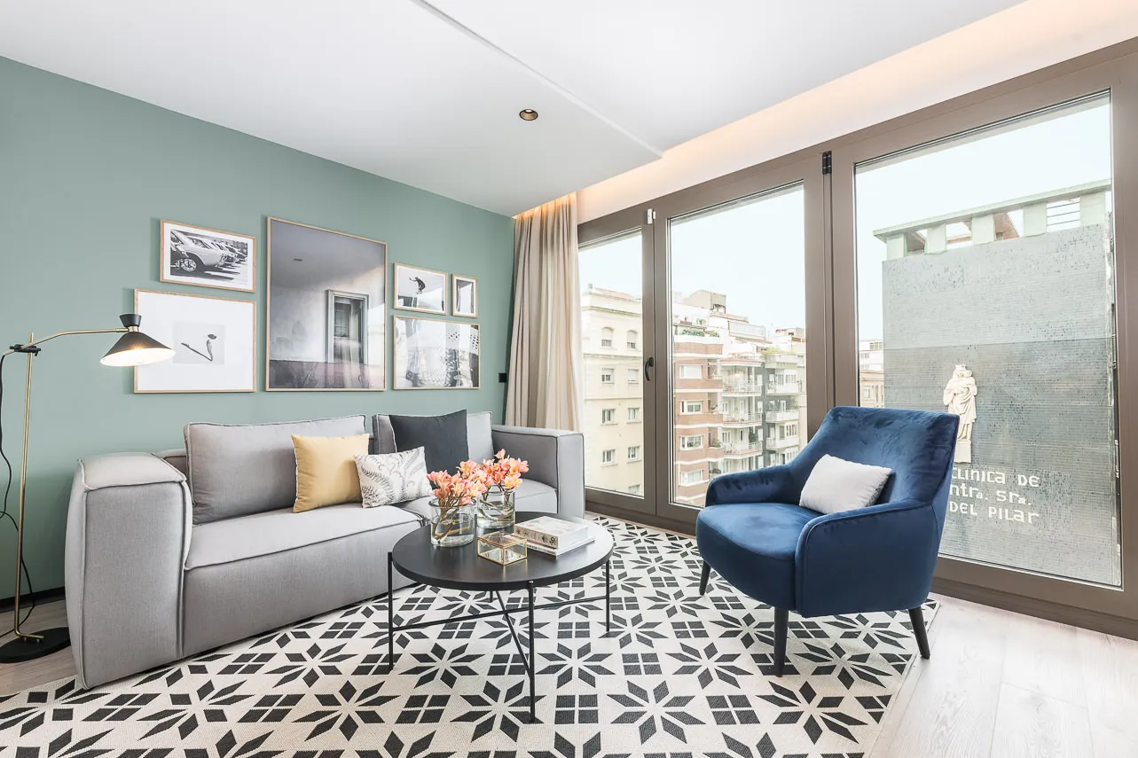 Sleek 52m2 Barcelona Flat With Dedicated Home Office & City Views For Digital Nomads #3