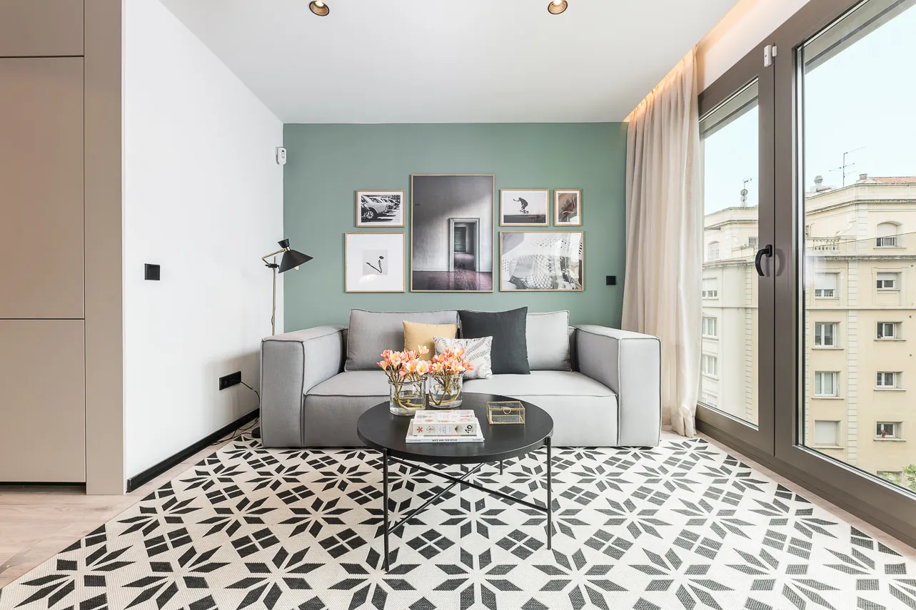Sleek 52m2 Barcelona Flat With Dedicated Home Office & City Views For Digital Nomads #4
