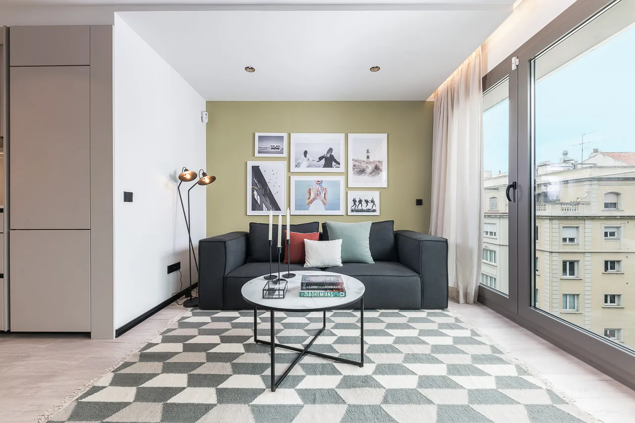Spacious Barcelona Flat With Dedicated Home Office For Remote Work And Productivity #5