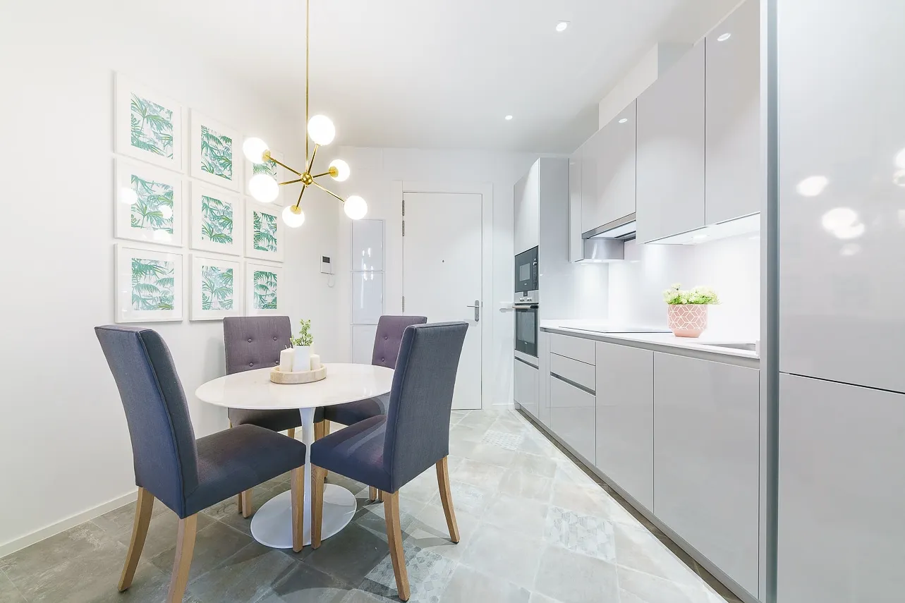 Spacious Madrid 1-bed Flat With Dedicated Home Office For Remote Work Success #3