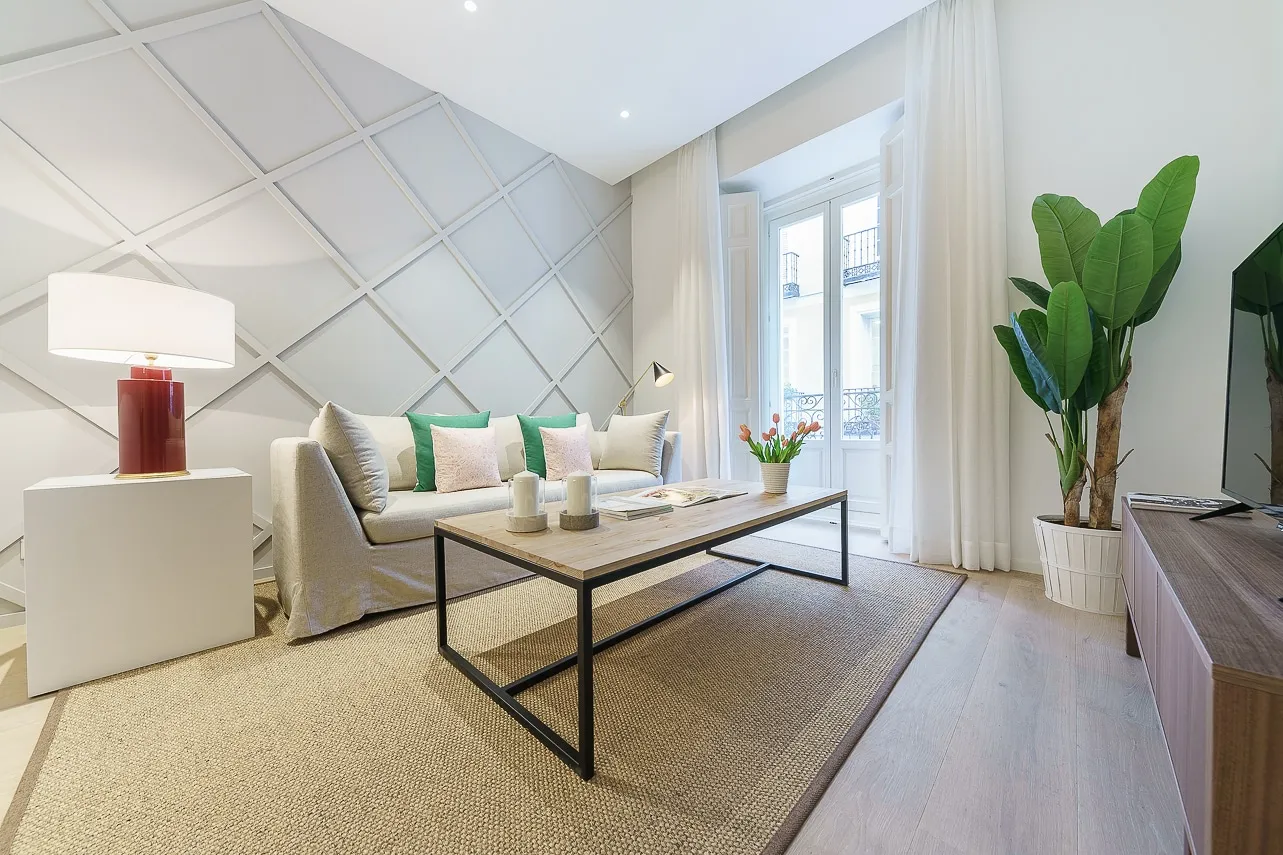 Spacious Madrid 1-bed Flat With Dedicated Home Office For Remote Work Success #2