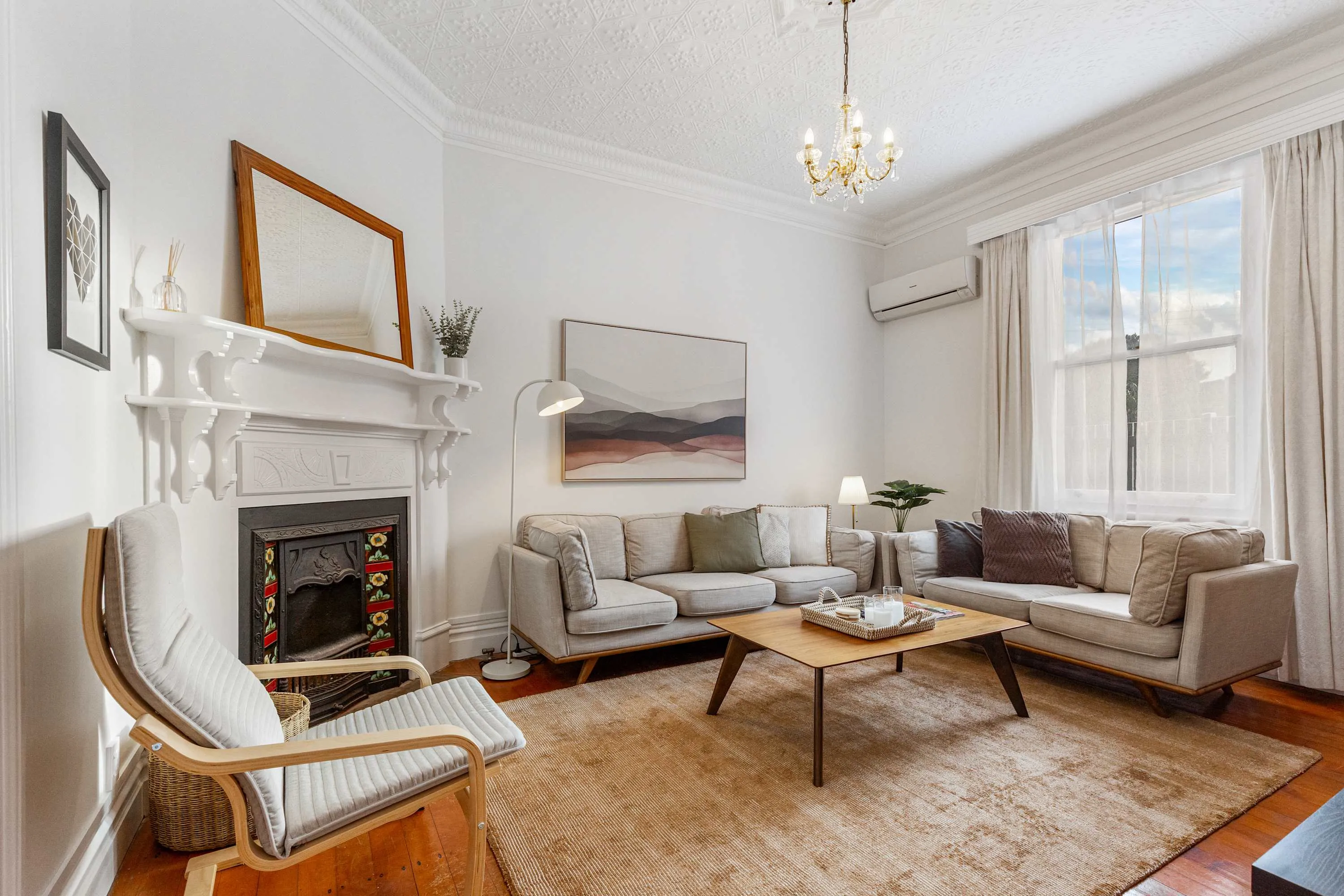 Compact Contemporary Metro Flat In Auckland - 3br, Pro Home Office For Digital Nomads