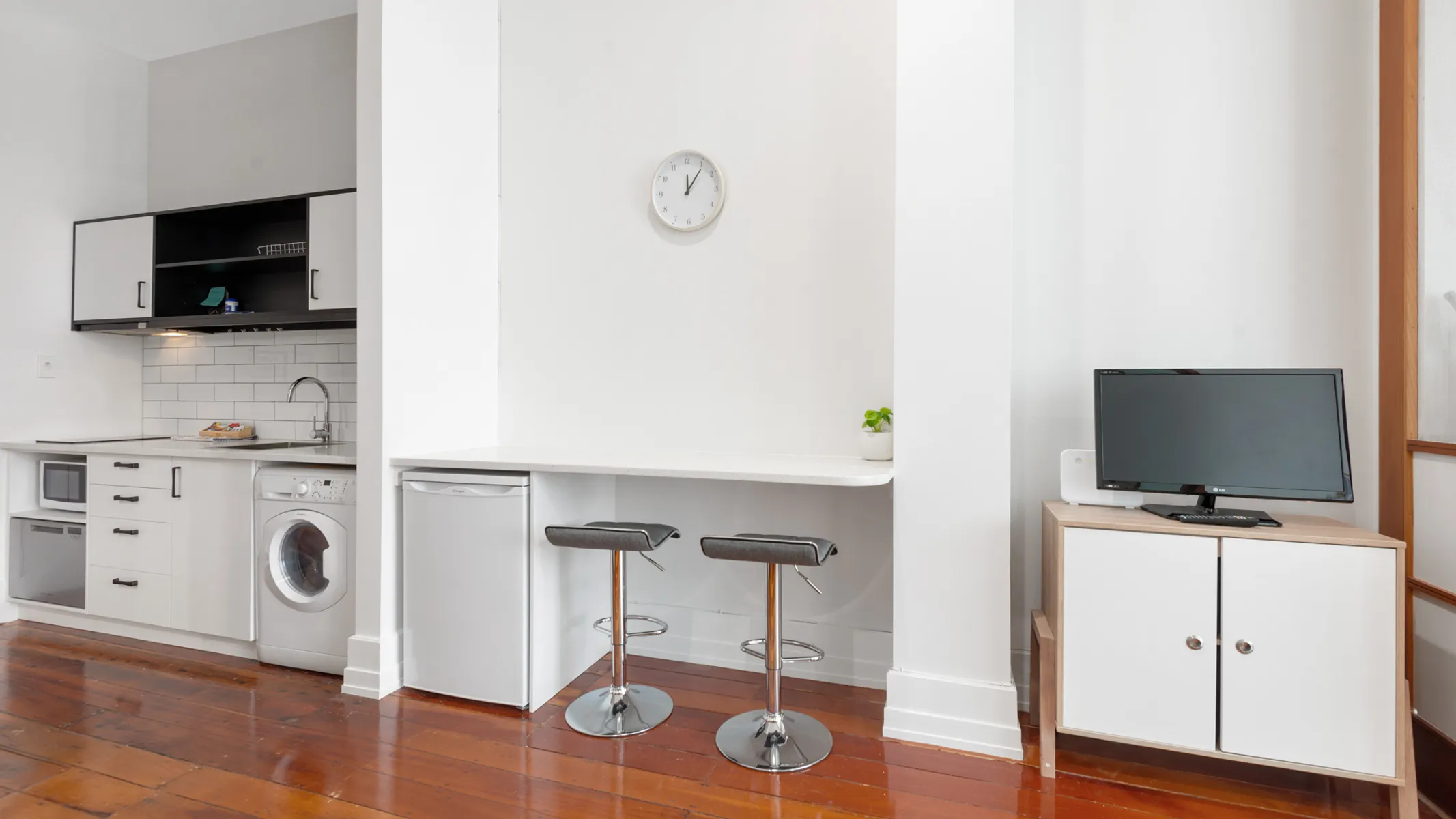 Auckland Modern 1br Flat - Home Office Ready, Pool, Sauna & Gym #3