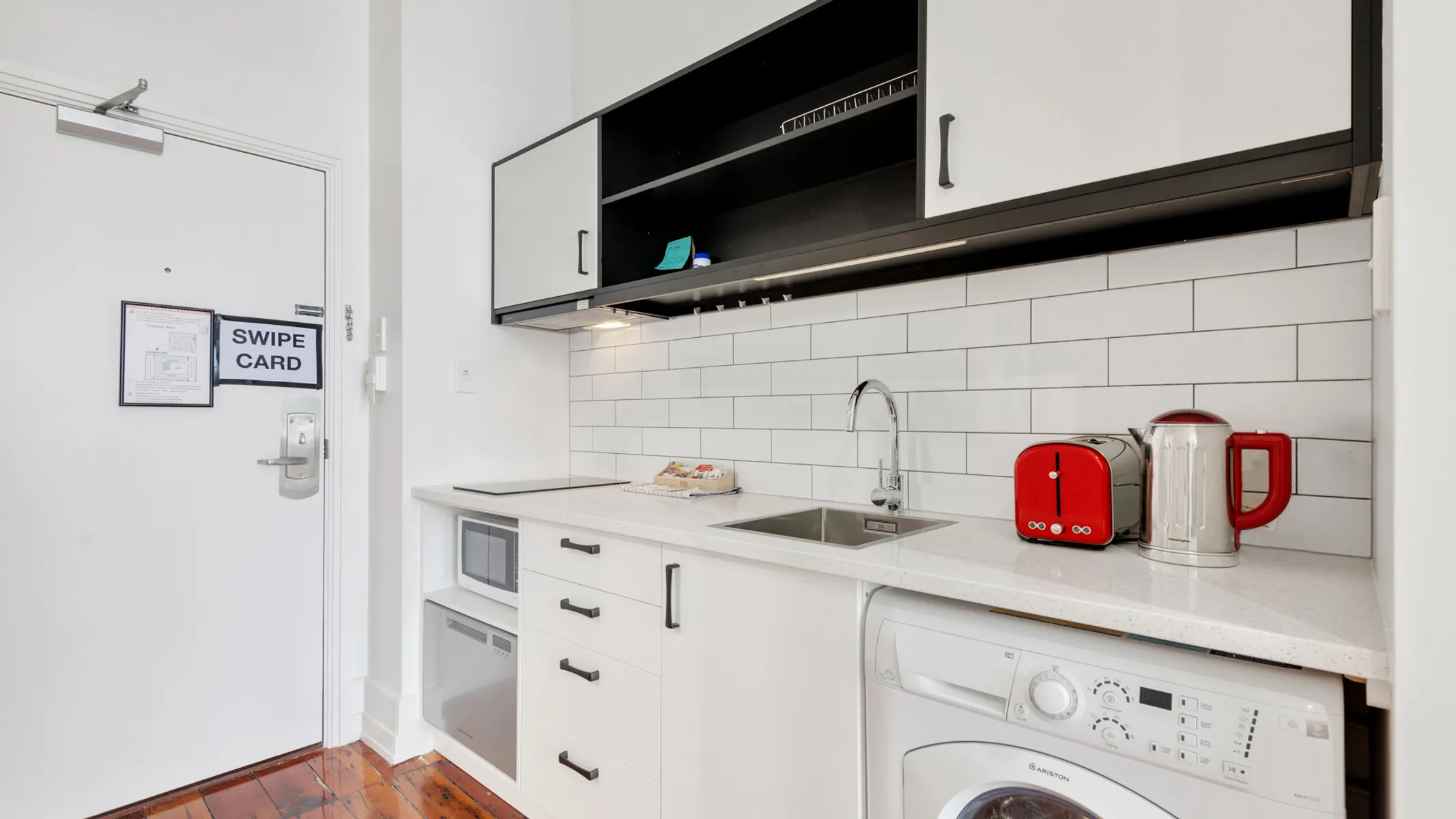Auckland Modern 1br Flat - Home Office Ready, Pool, Sauna & Gym #5