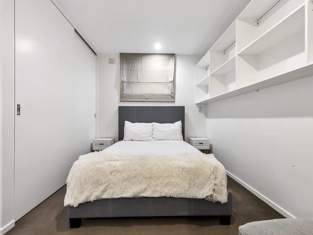 Impressive Cozy 2br Auckland Flat - Sky Tower View, Dedicated Home Office & Parking #5