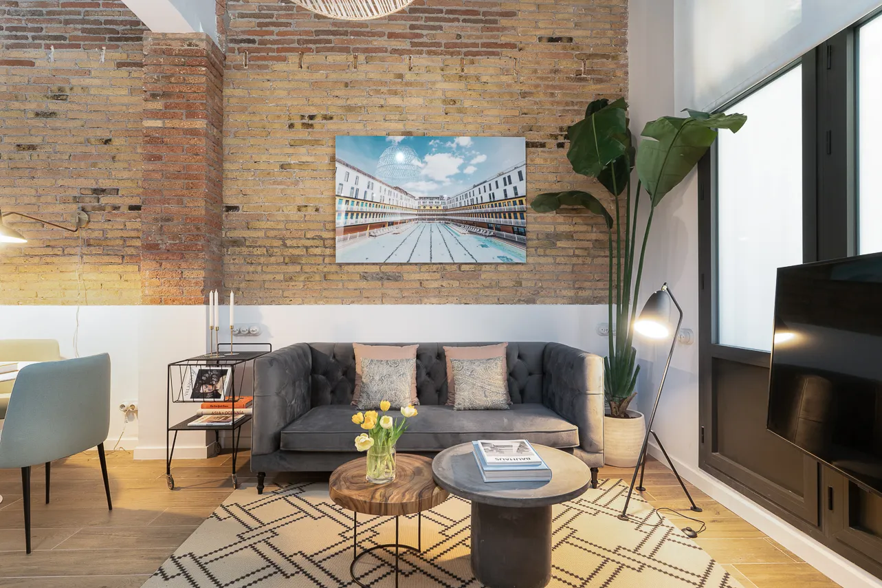 Distinctive 40m2 Barcelona Flat Designed For Remote Work And Digital Nomads #5