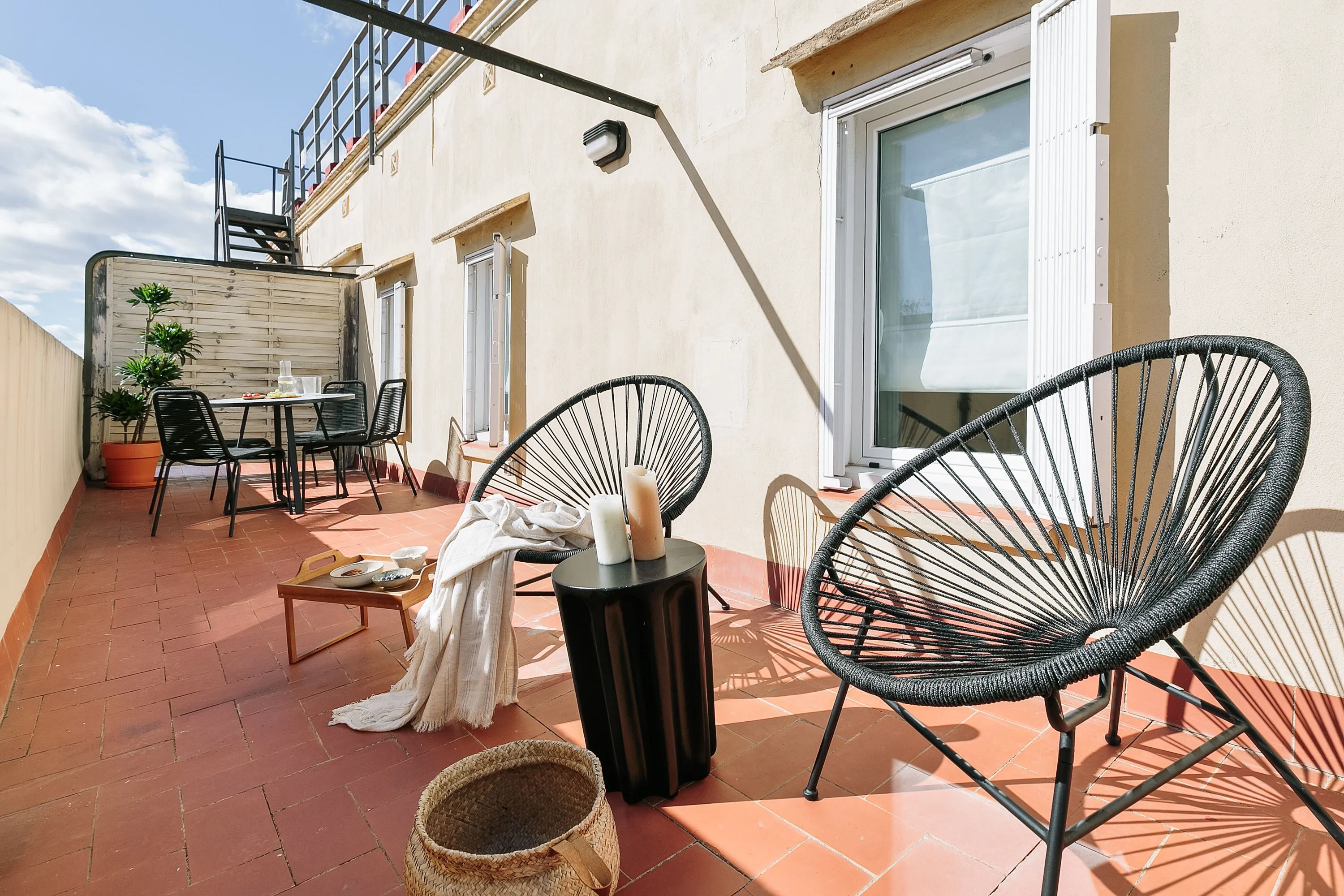 Airy Barcelona Studio With Private Office & City Views For Digital Nomads #2