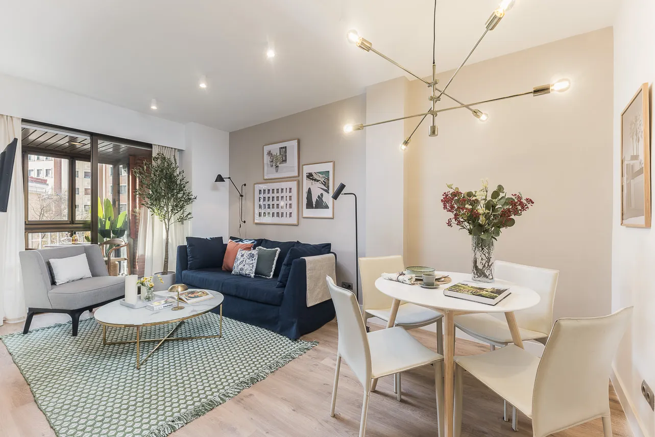 Spacious Madrid Flat With Dedicated Home Office And City Views For Remote Work #2