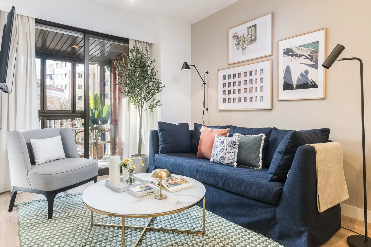 Spacious Madrid Flat With Dedicated Home Office And City Views For Remote Work #3