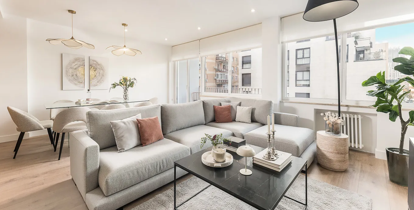Premium Penthouse With Home Office In Madrid, 4br, Expansive 180m2