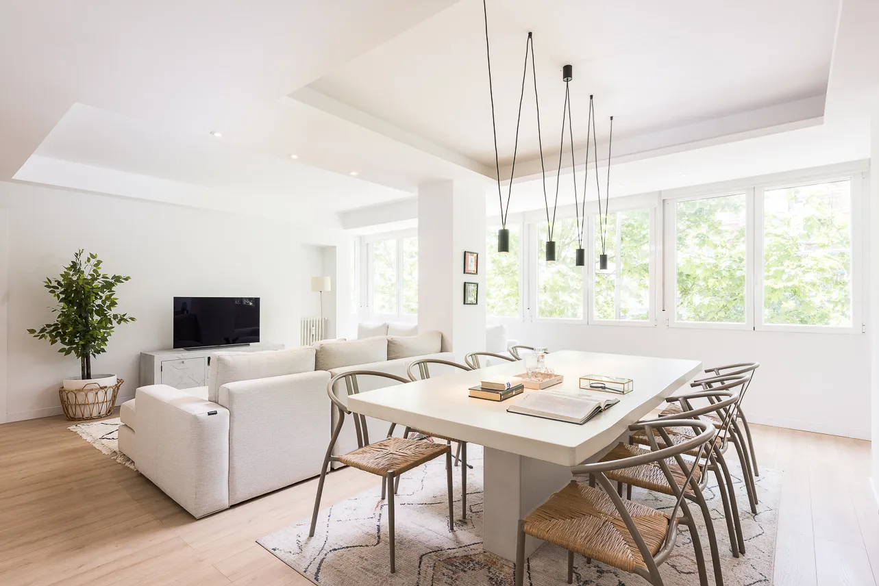 Sophisticated Madrid Penthouse 180m2 -- Expansive 4br With Digital Nomad-ready Home Office #3