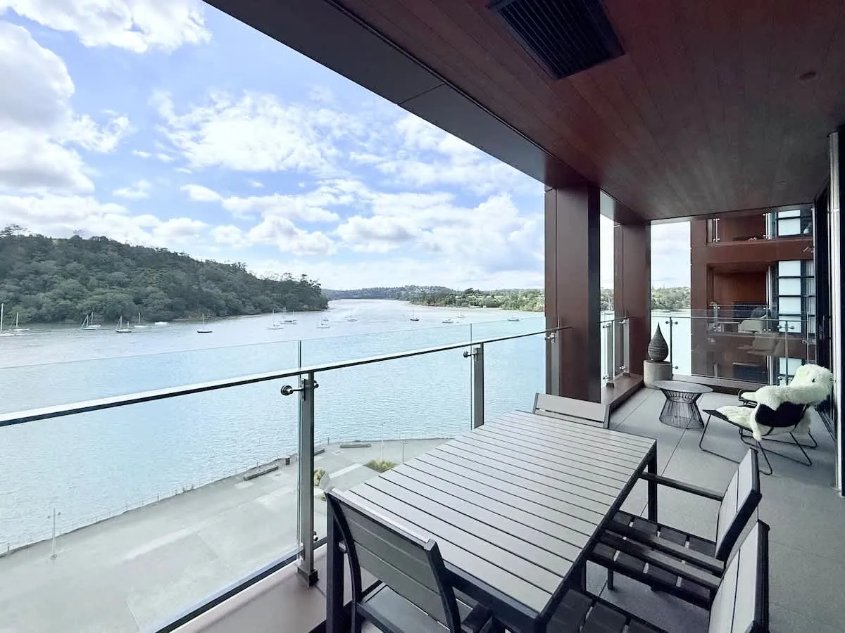 Designer Cozy 2br Flat Auckland - Balcony Views & Built-in Home Office For Digital Nomads #3