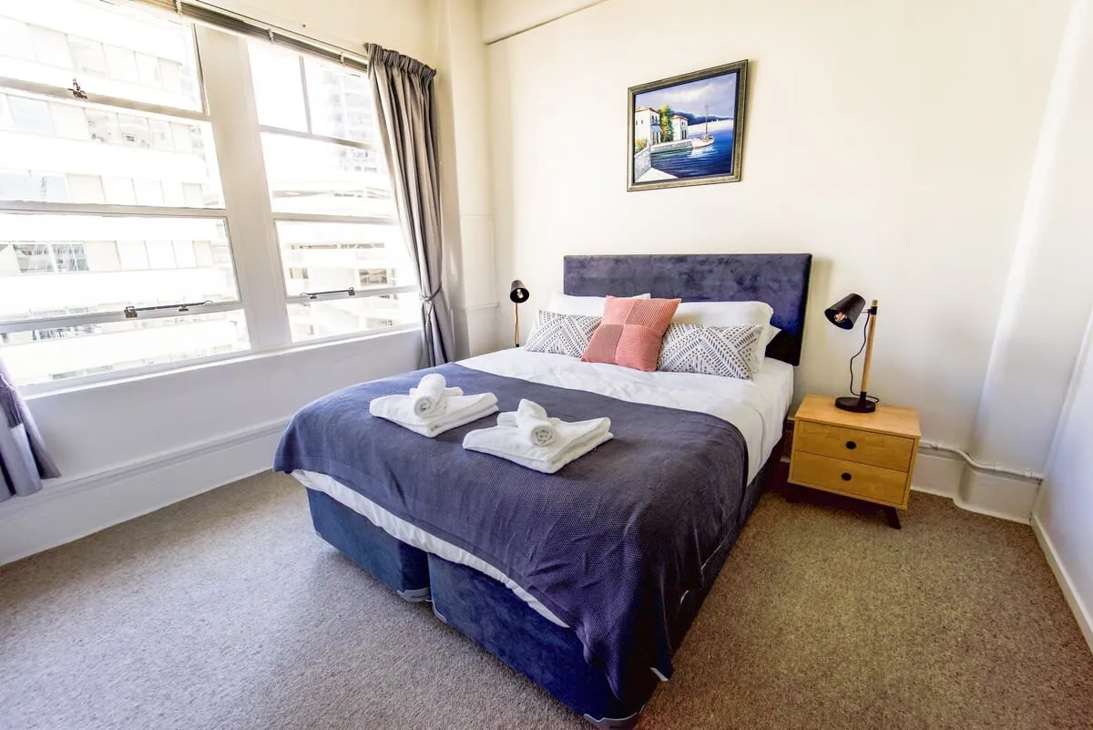 Cozy Executive Urban Flat - Work-from-home Ready In Central Auckland