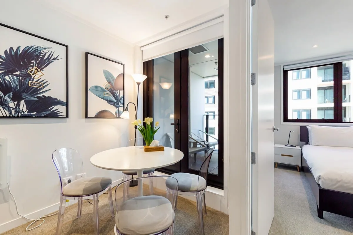 Sophisticated Compact 2-bed Auckland Flat - Dedicated Wfh Nook For Digital Nomads #4