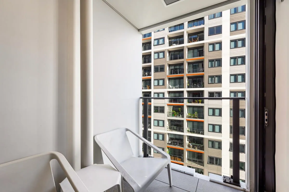 Sophisticated Compact 2-bed Auckland Flat - Dedicated Wfh Nook For Digital Nomads #3