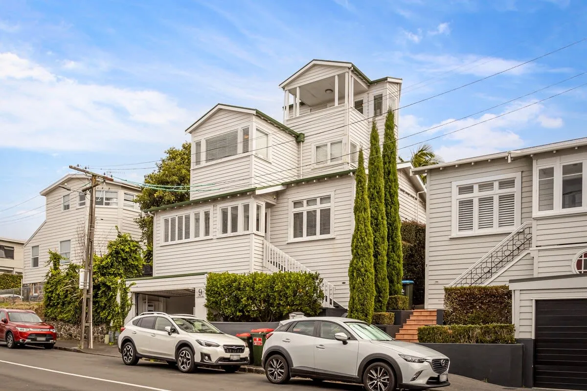 Compact Professional 6-br Flat In Parnell, Auckland -- Work-from-home Ready With Office Nooks