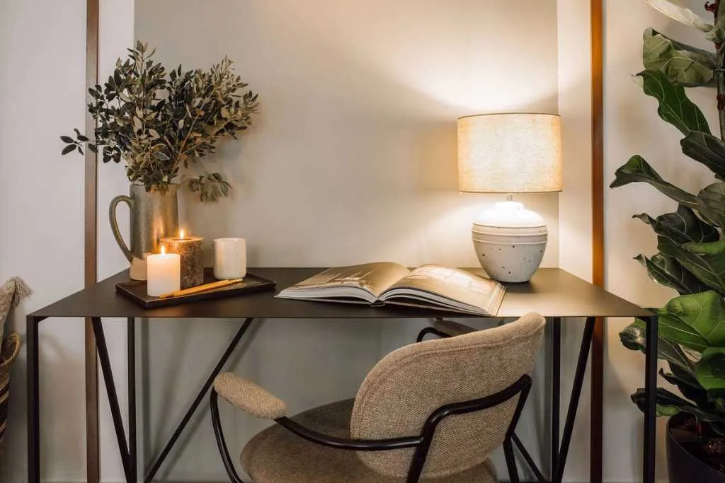 Upscale Paris Flat With High-speed Fiber & Pro Home Office For Remote Work #3