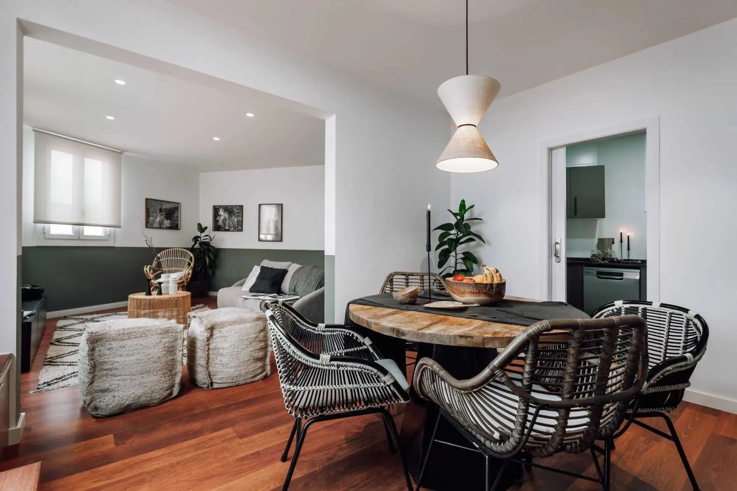 Luxury Sky Home With Ultra-fast Wifi & Pro Workspace In Barcelona's Vibrant Skyline #5