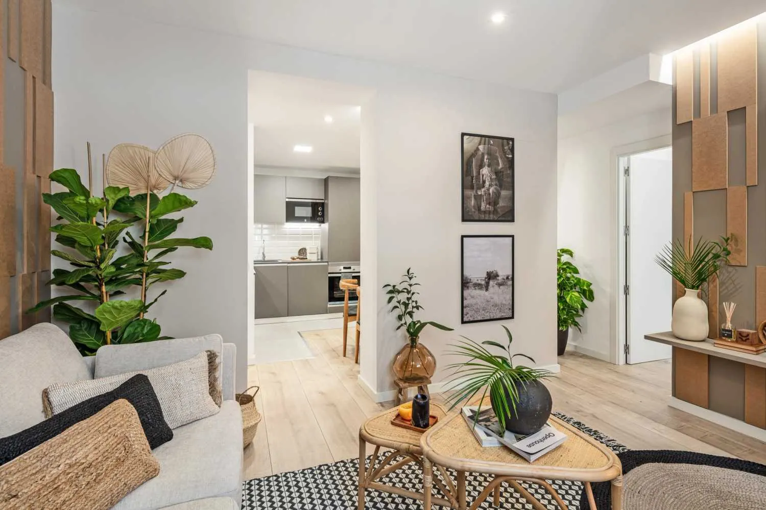 Stylish Madrid Flat With Premium Home Office & Ultra-fast Wifi For Remote Work #5
