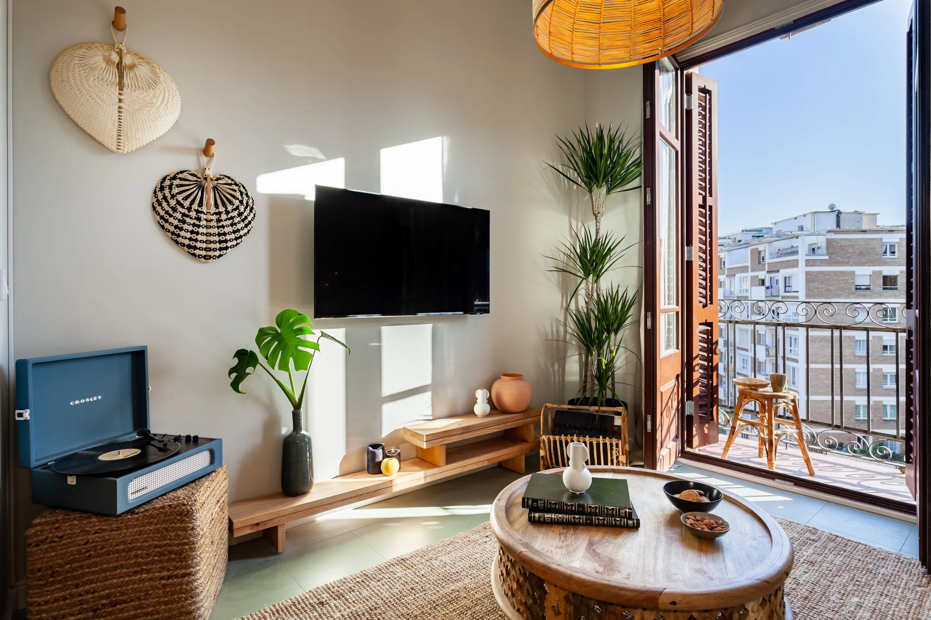 Spacious Executive Flat With Ultra-fast Wifi & Dual Monitors In Barcelona Center #5