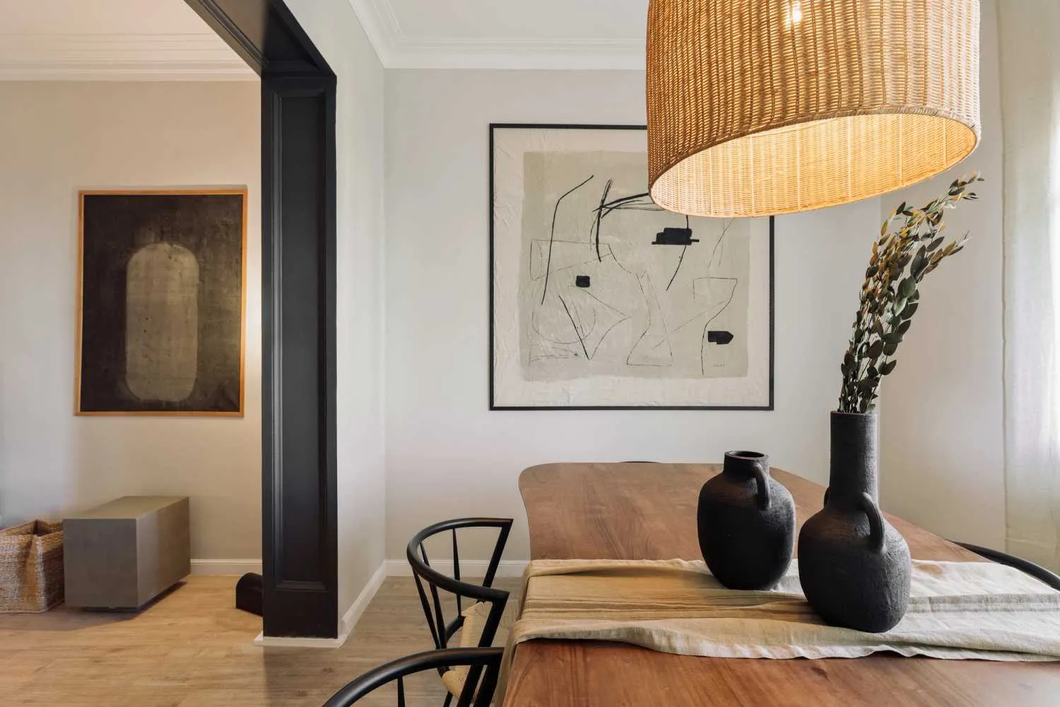 Spacious Barcelona Urban Flat With Ultra-fast Wifi & Dual Monitors For Remote Work #3
