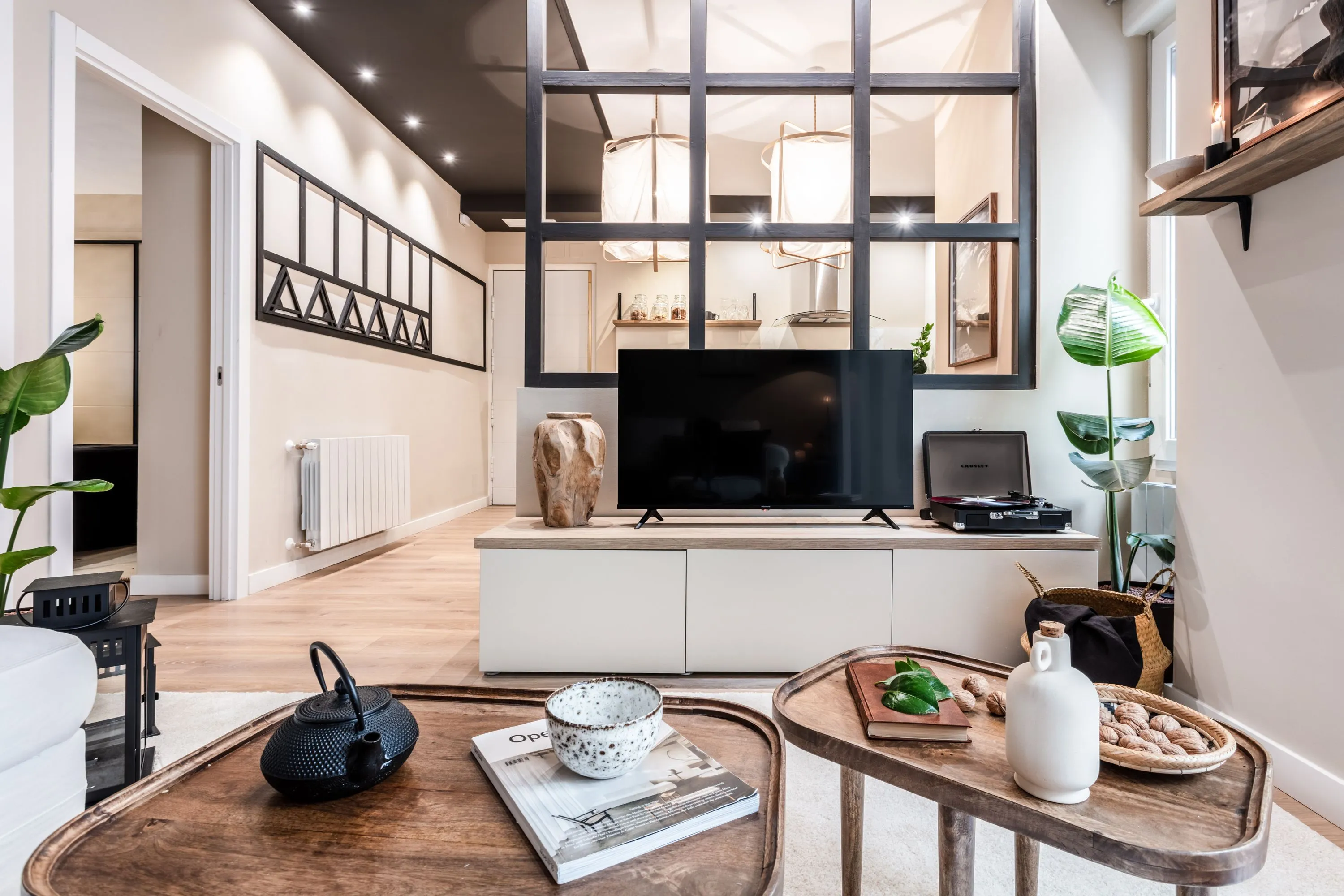 Spacious Madrid Flat With Ultra-fast Wifi & Pro Workspace For Remote Work Success #5
