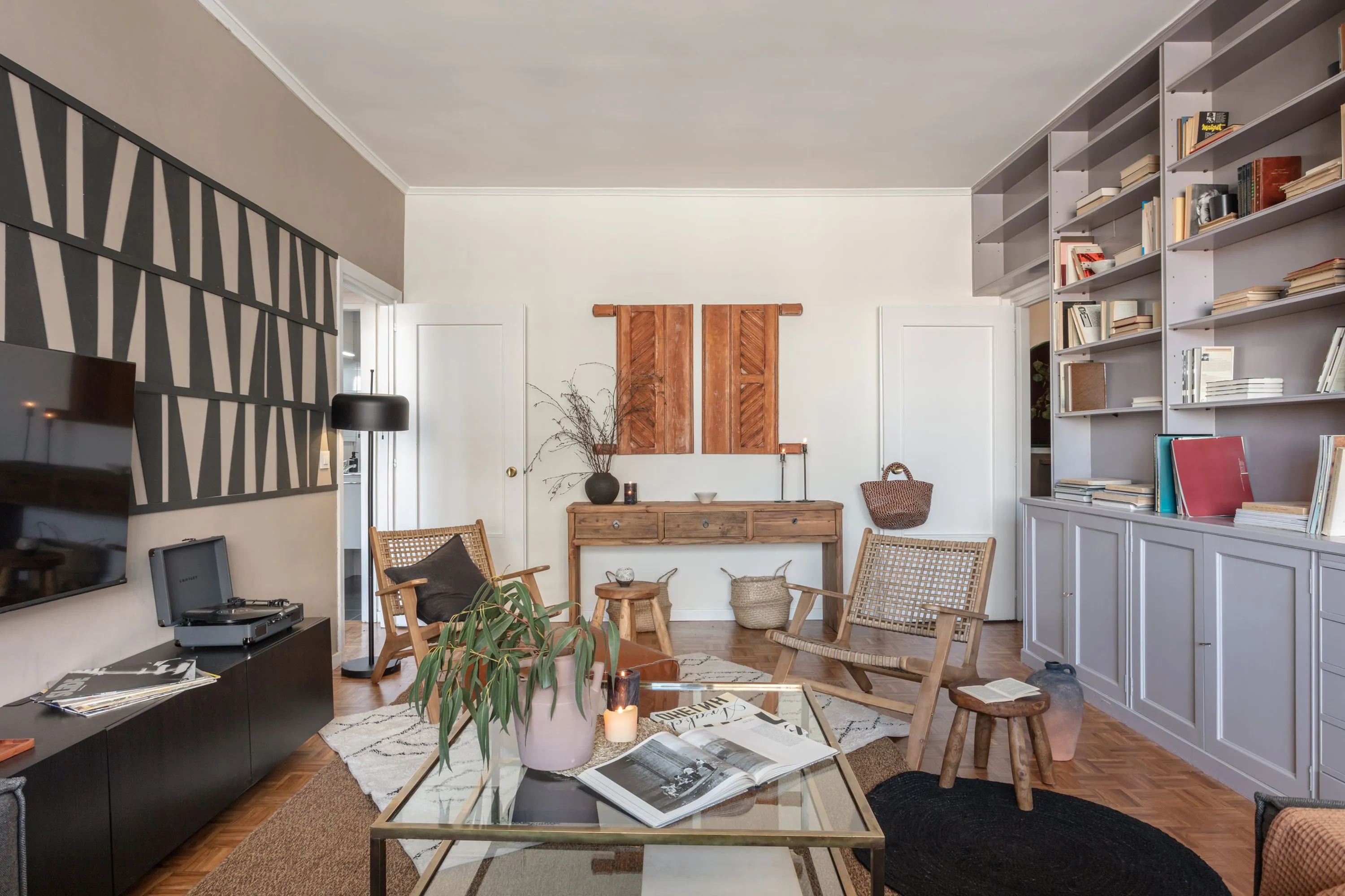 Spacious Madrid Flat With High-speed Fiber & Dual Monitors For Remote Productivity #5