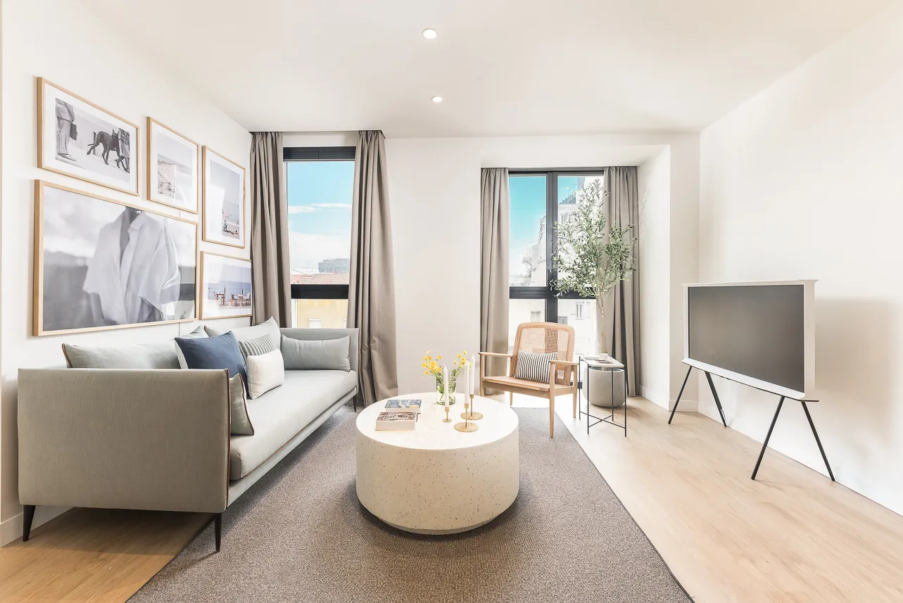 Trendy 37m2 Madrid Flat - Cozy Work-from-home Setup With Dedicated Desk & High-speed Wifi #5