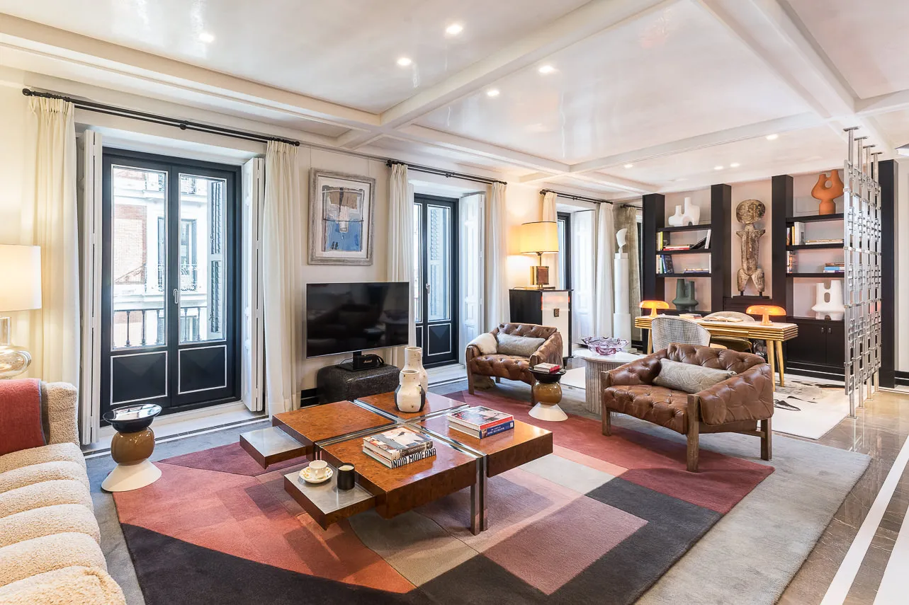 Luxurious Sky Residence With Spacious Home Office In Madrid's City Center #2