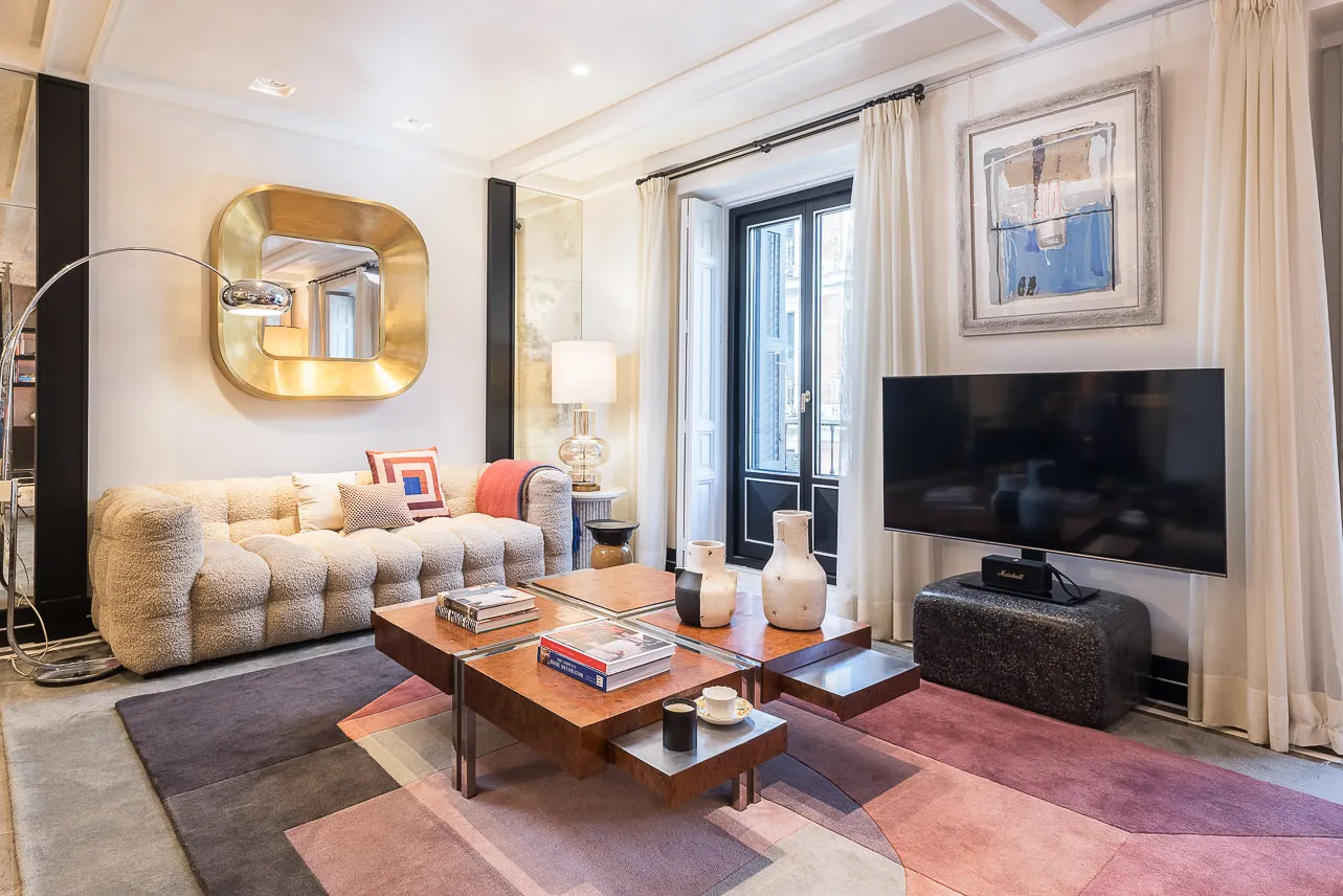 Luxurious Sky Residence With Spacious Home Office In Madrid's City Center #3