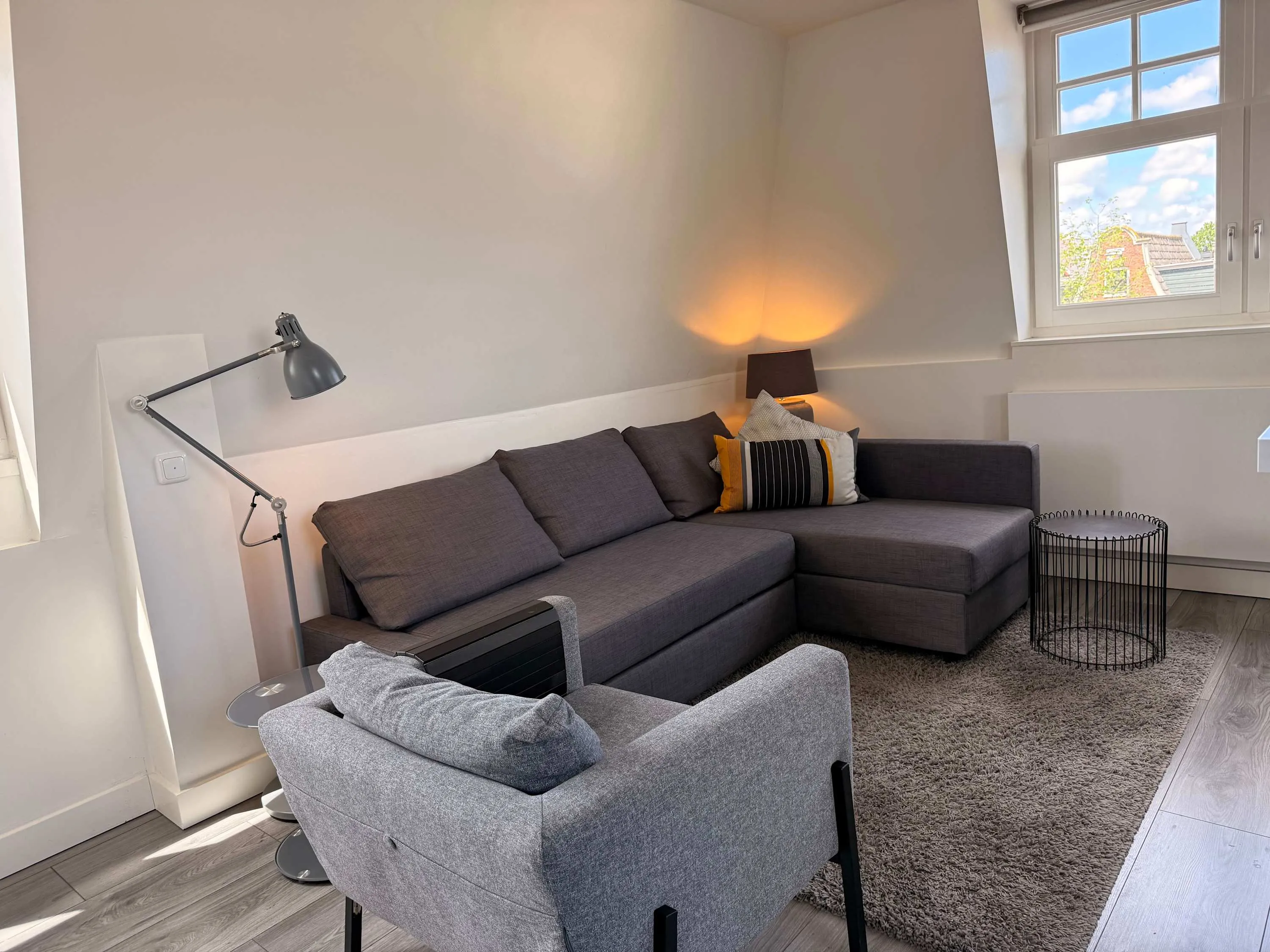 1-Bedroom Corporate Apartment With Canal View, Amsterdam #2