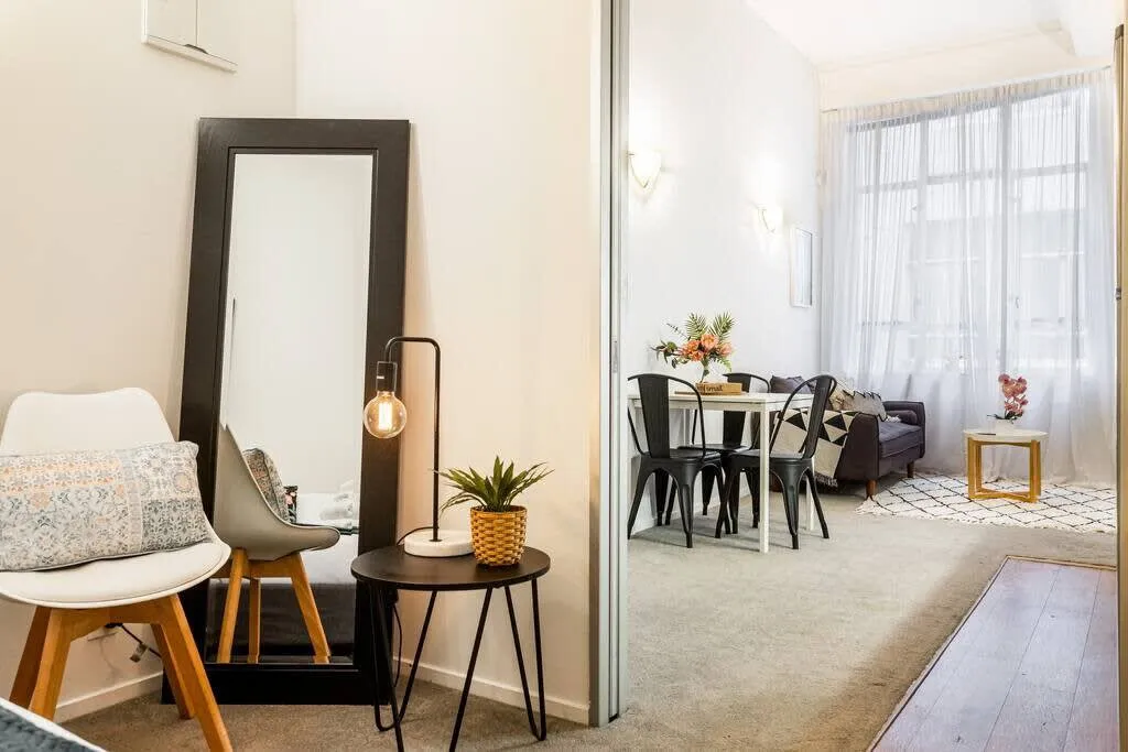 Impressive Compact 1-br Flat On Queen St - Digital-nomad Ready Home Office, Auckland #4